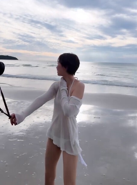 渡邊渚 おっぱいが凄い水着グラビア他画像！