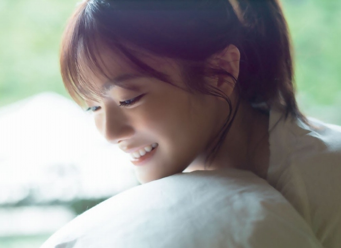 田村保乃 ナチュラルな激かわ水着グラビア画像！