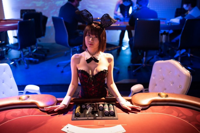 いけちゃん 細身でEカップの水着グラビア画像！