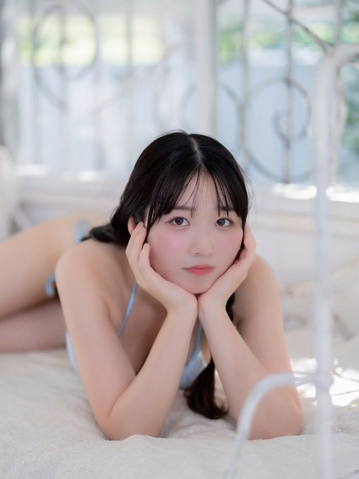 秋田そな Gカップボインの水着グラビア画像！