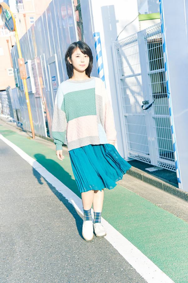 浜辺美波 鬼かわな水着＆浴衣グラビア画像！