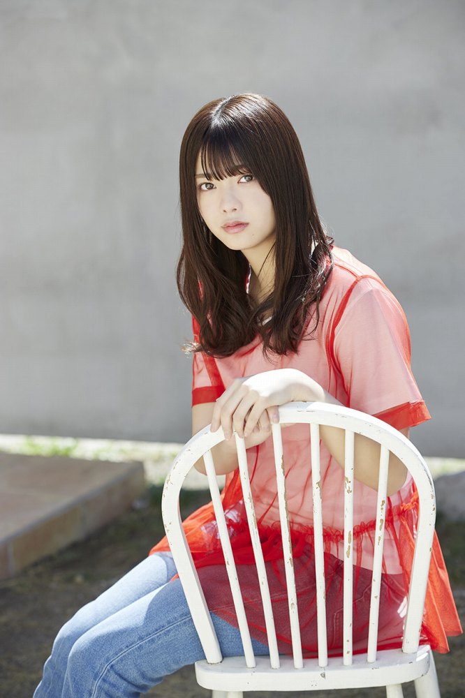 田村保乃 ナチュラルな激かわ水着グラビア画像！