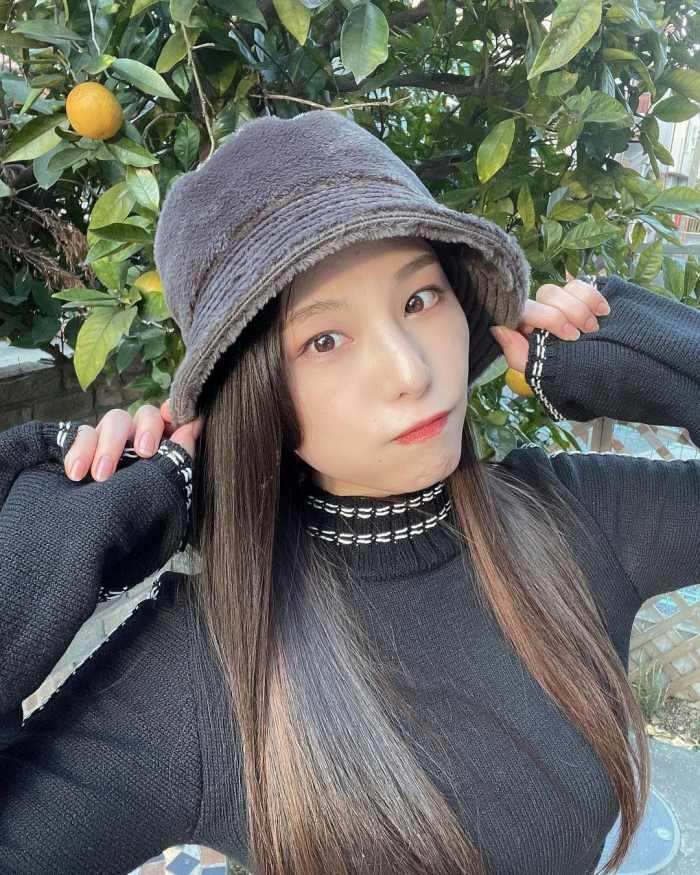 相楽伊織 けっこうボインな水着グラビア画像！