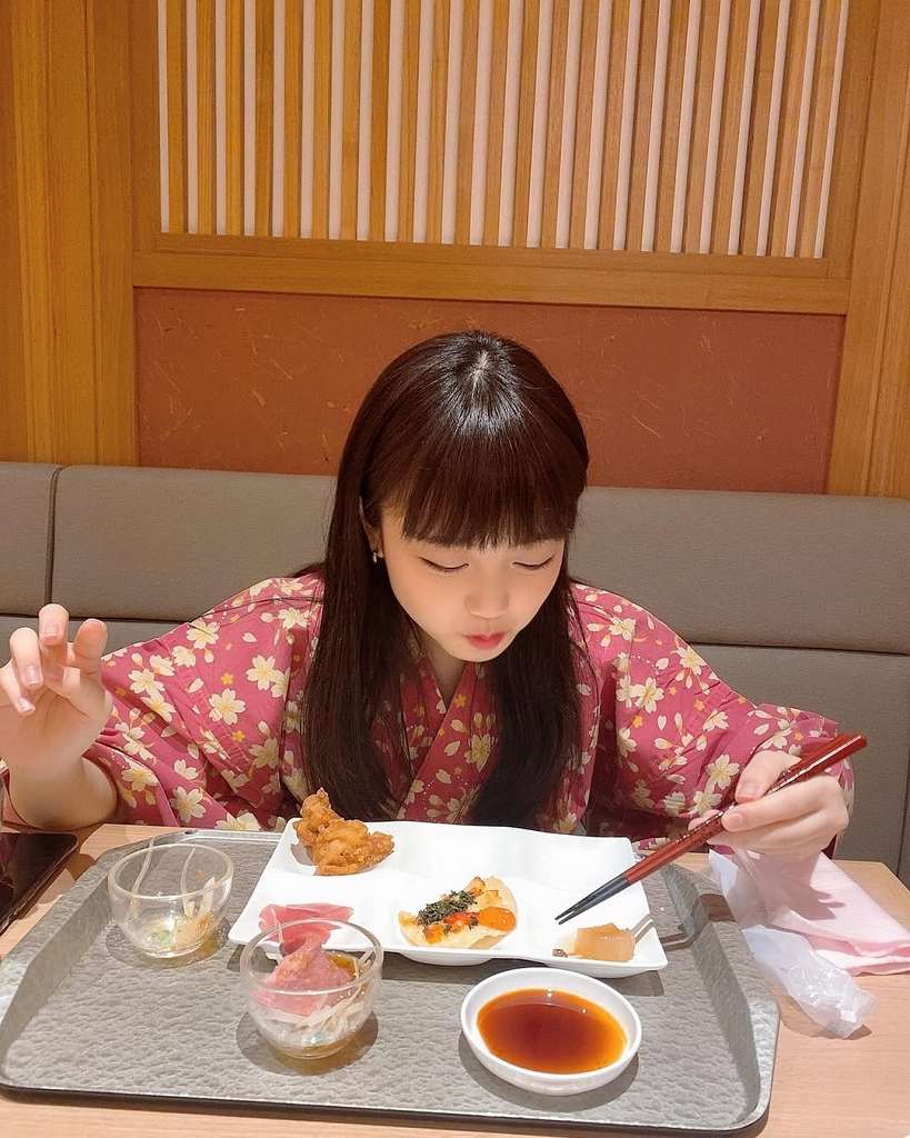 渡辺優奈 激かわボインな水着グラビア画像！