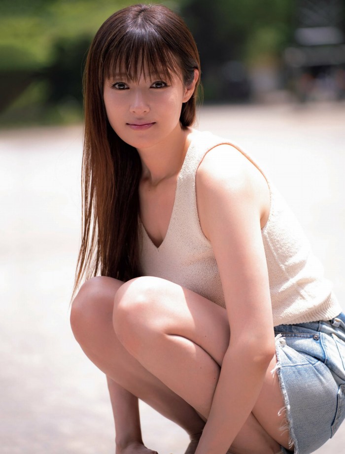 深田恭子 ムッチリ水着＆下着グラビア画像！