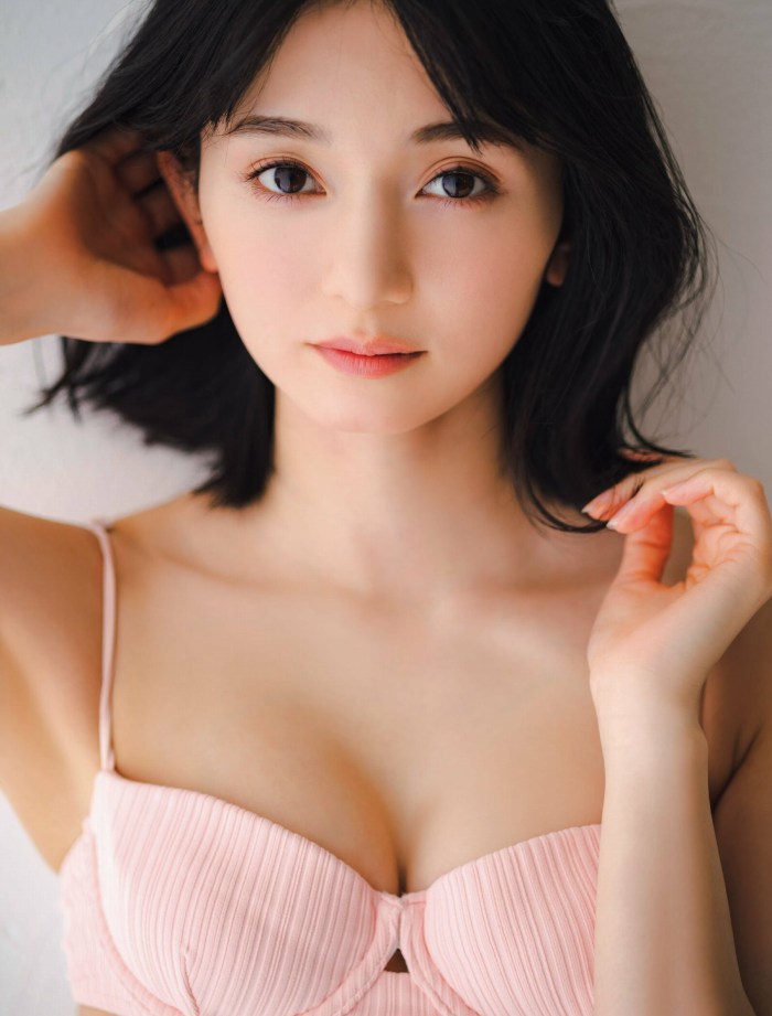 熊澤風花 キュートな水着グラビア画像ほか