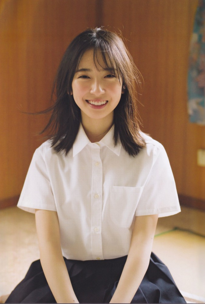 金村美玖 しっとりかわいい水着＆生脚画像！