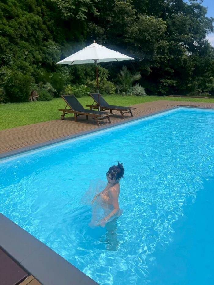 矢野ななか くびれボインの水着グラビア画像！