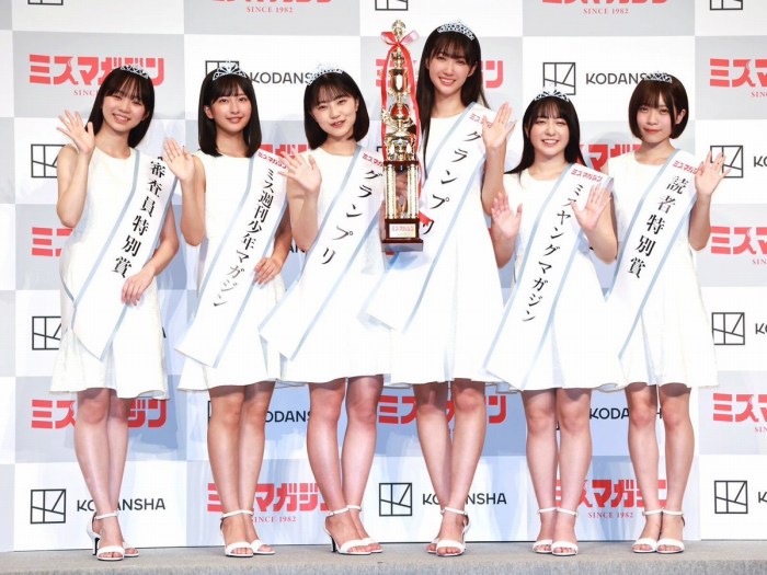 瑚々 スタイル抜群すぎる水着グラビア画像！