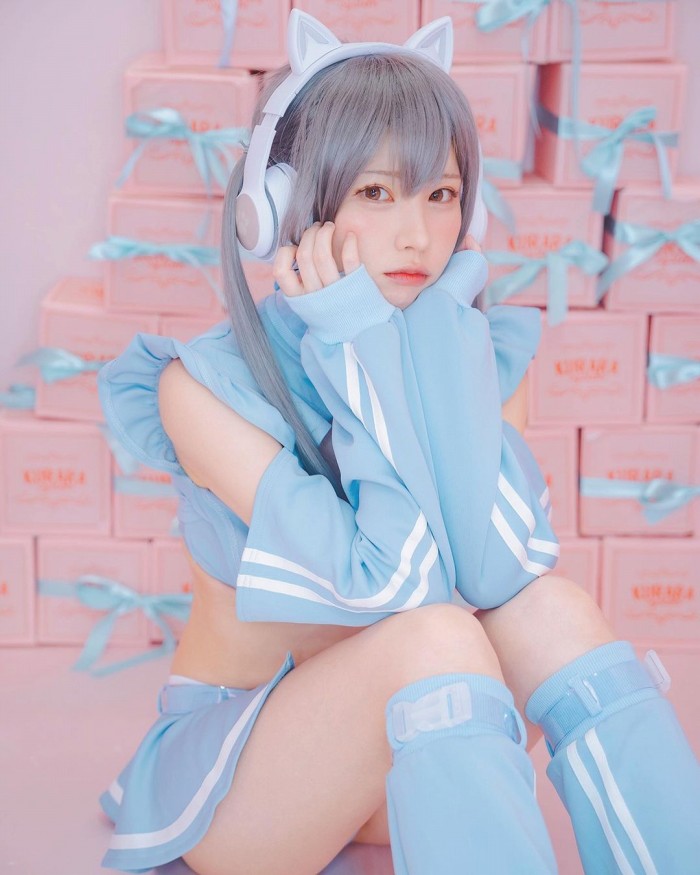 えなこ 過去のグラビア画像