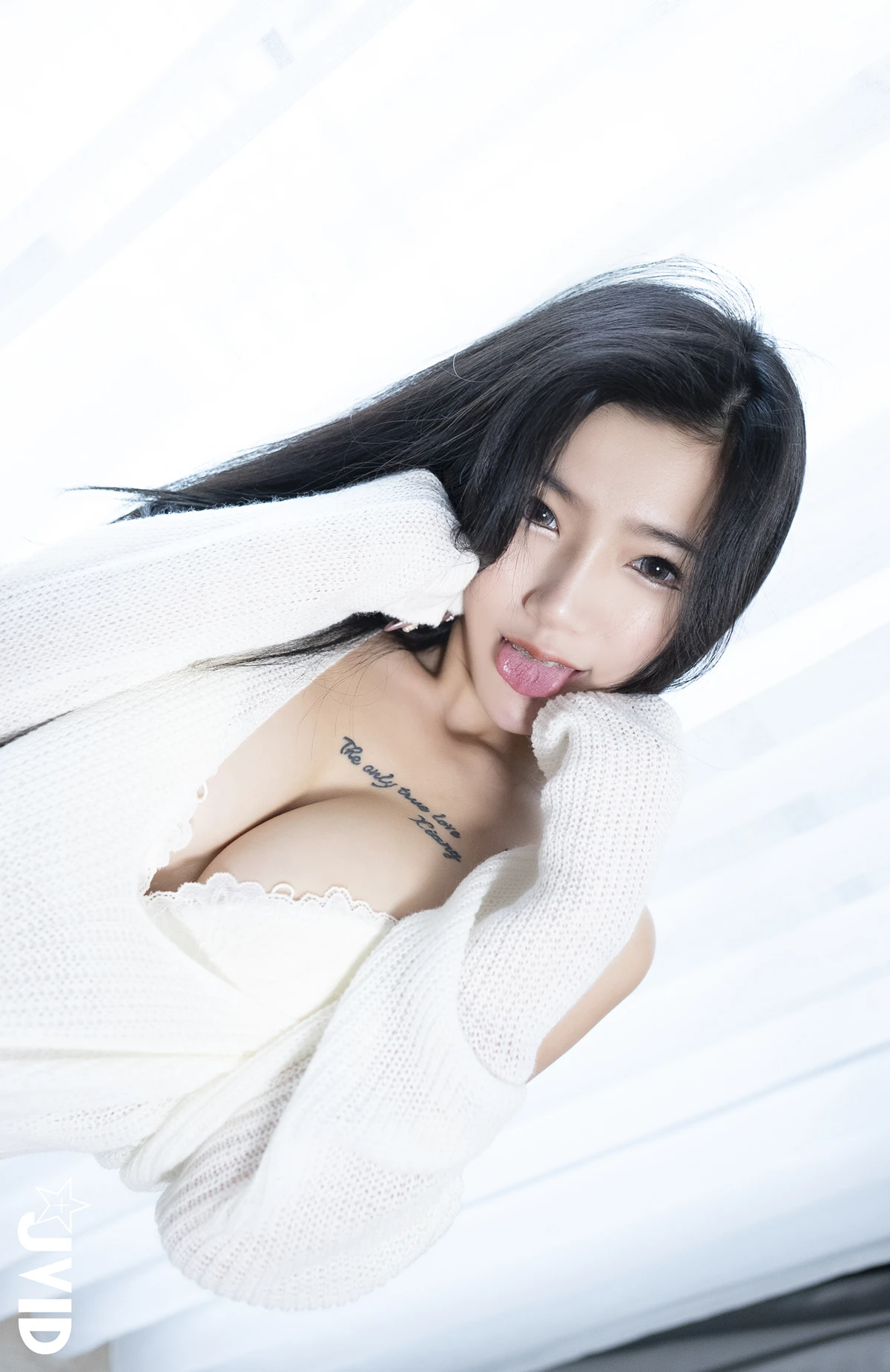 JVID 奈奈Nalnal – 「全裸上空」哥哥 用力もっと、もっと@@小隻馬趴好等著你來用力 Set.02