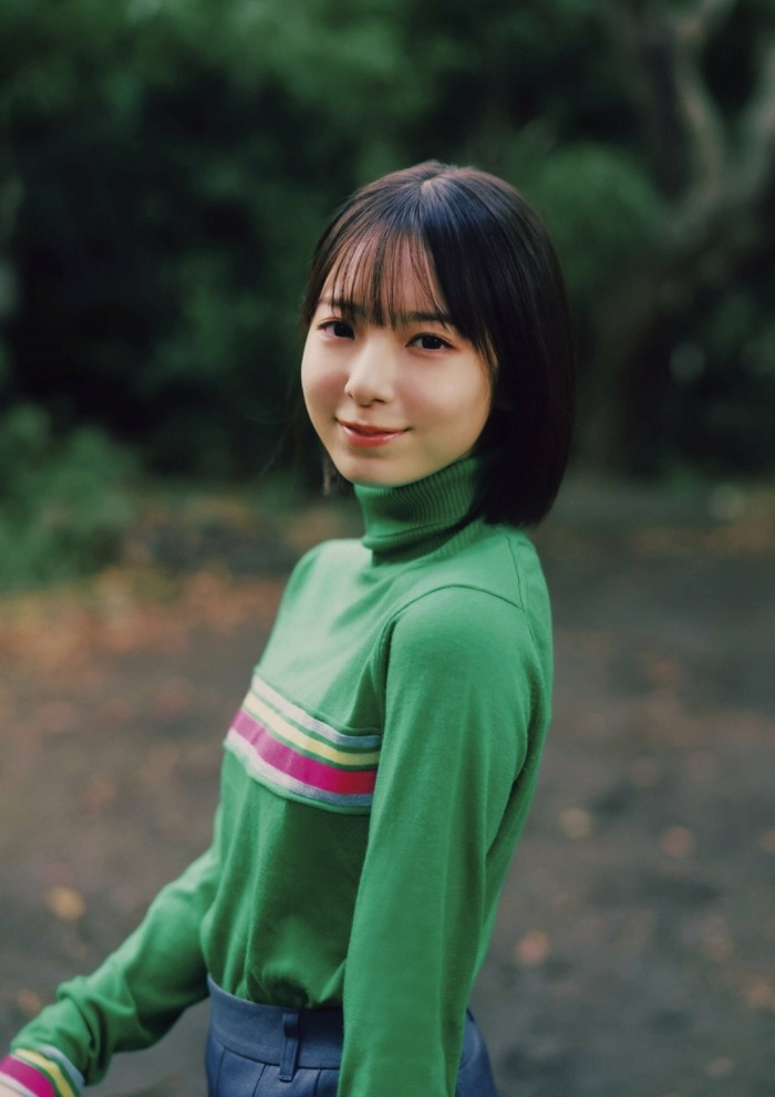 渡辺莉奈 鬼かわなタンクトップグラビア画像他！