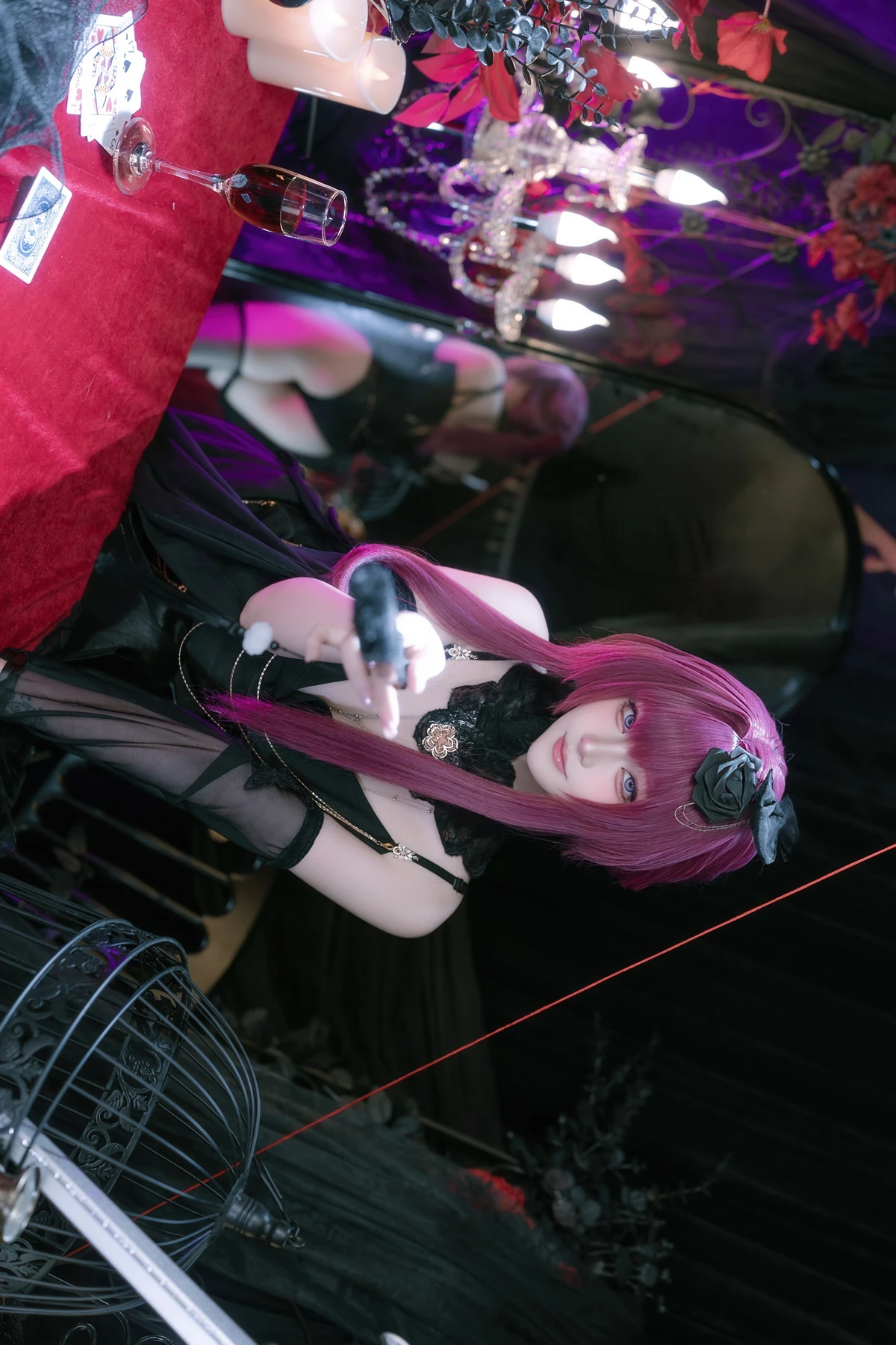 Cosplay 屿鱼 – 崩坏 星穹铁道 卡芙卡 缚月之夜