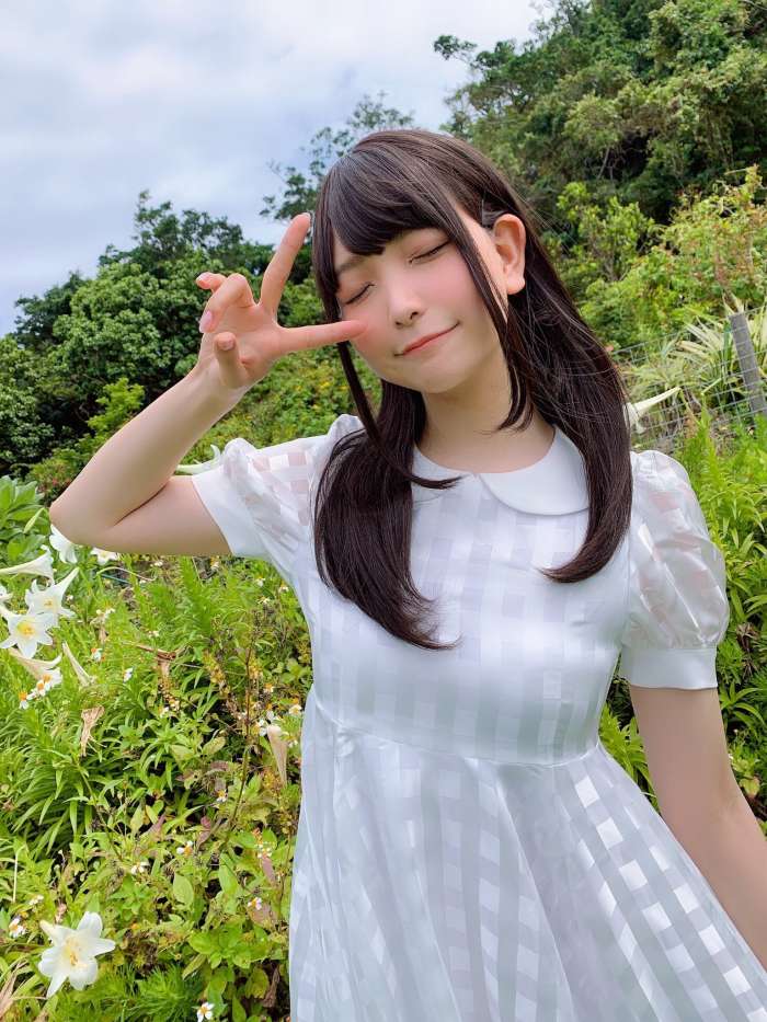 あまつまりな 脱ぎすぎ水着＆下着グラビア画像！