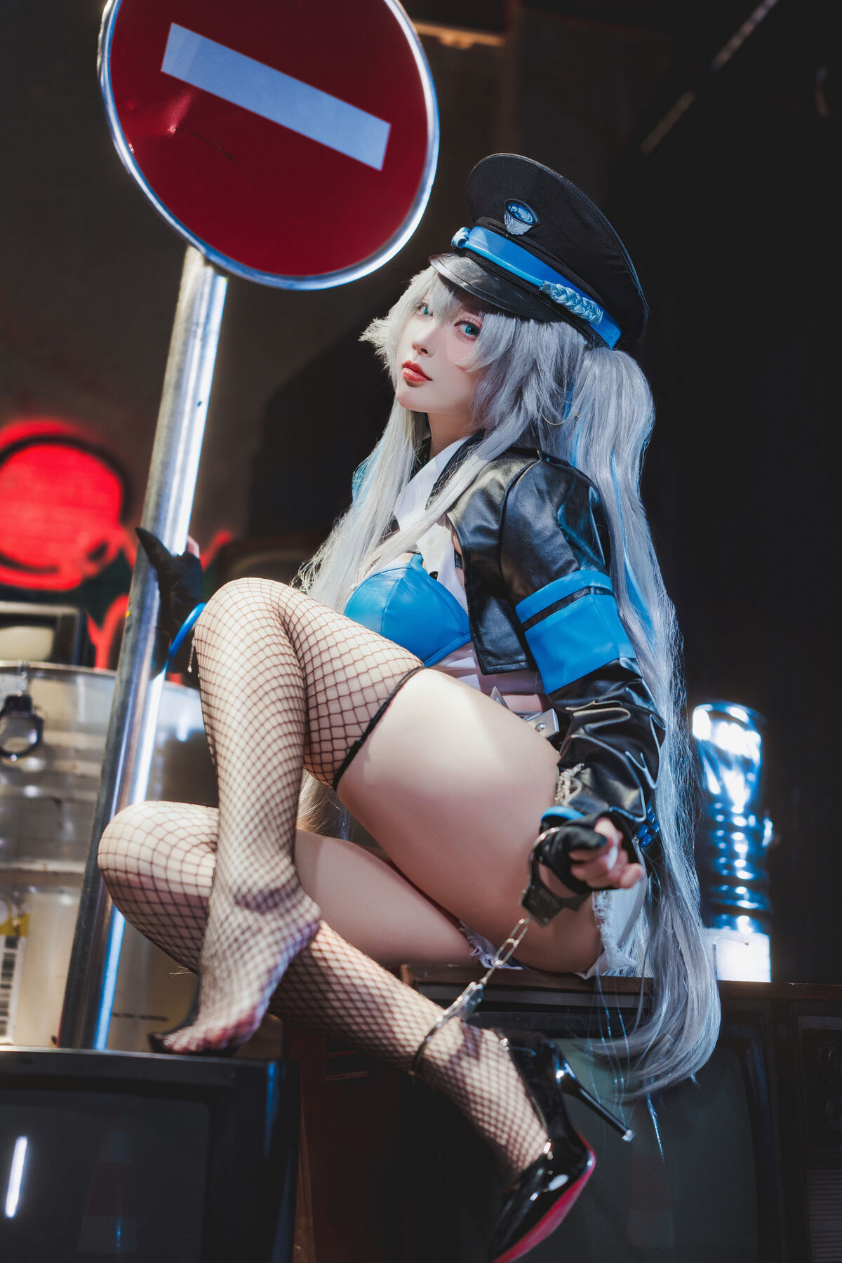Coser@宮本桜 - 交错战线 刃齿女警