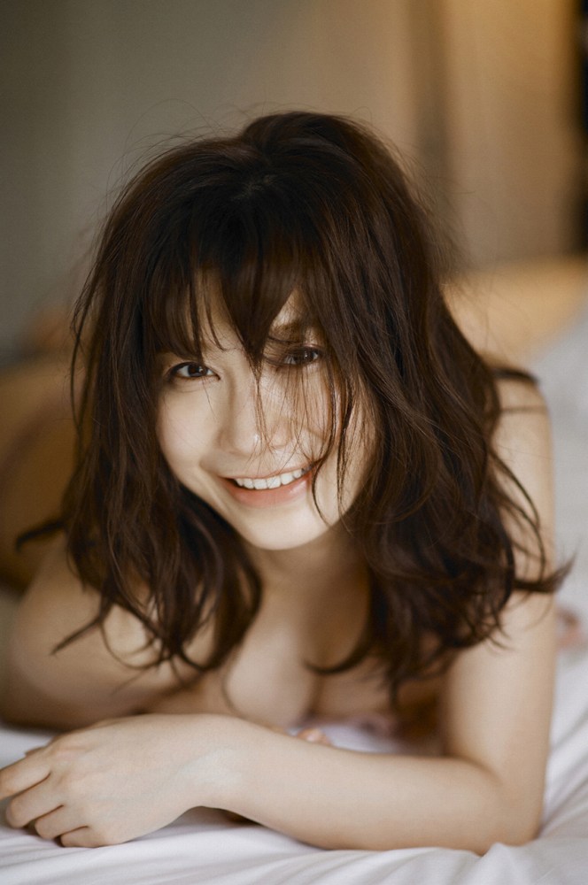 小倉ゆうか 激かわボインの水着グラビア画像！