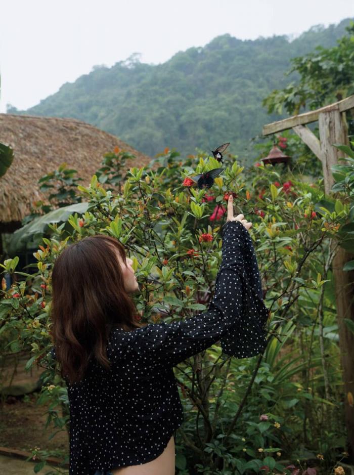小池里奈 美尻でキュートな水着グラビア画像！