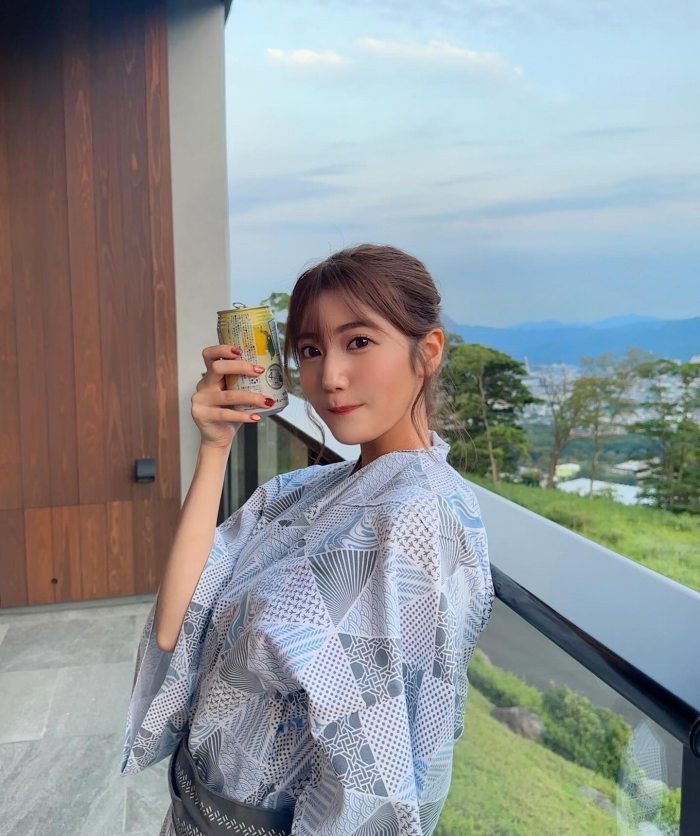 阿部なつき ボンキュッボンの水着グラビア画像！