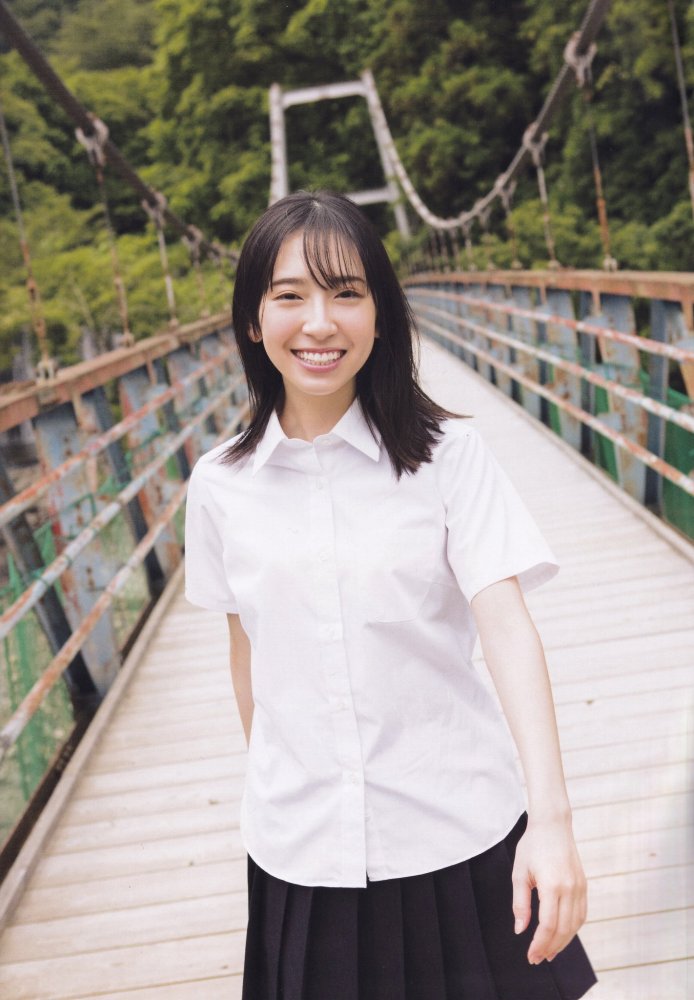 金村美玖 しっとりかわいい水着＆生脚画像！