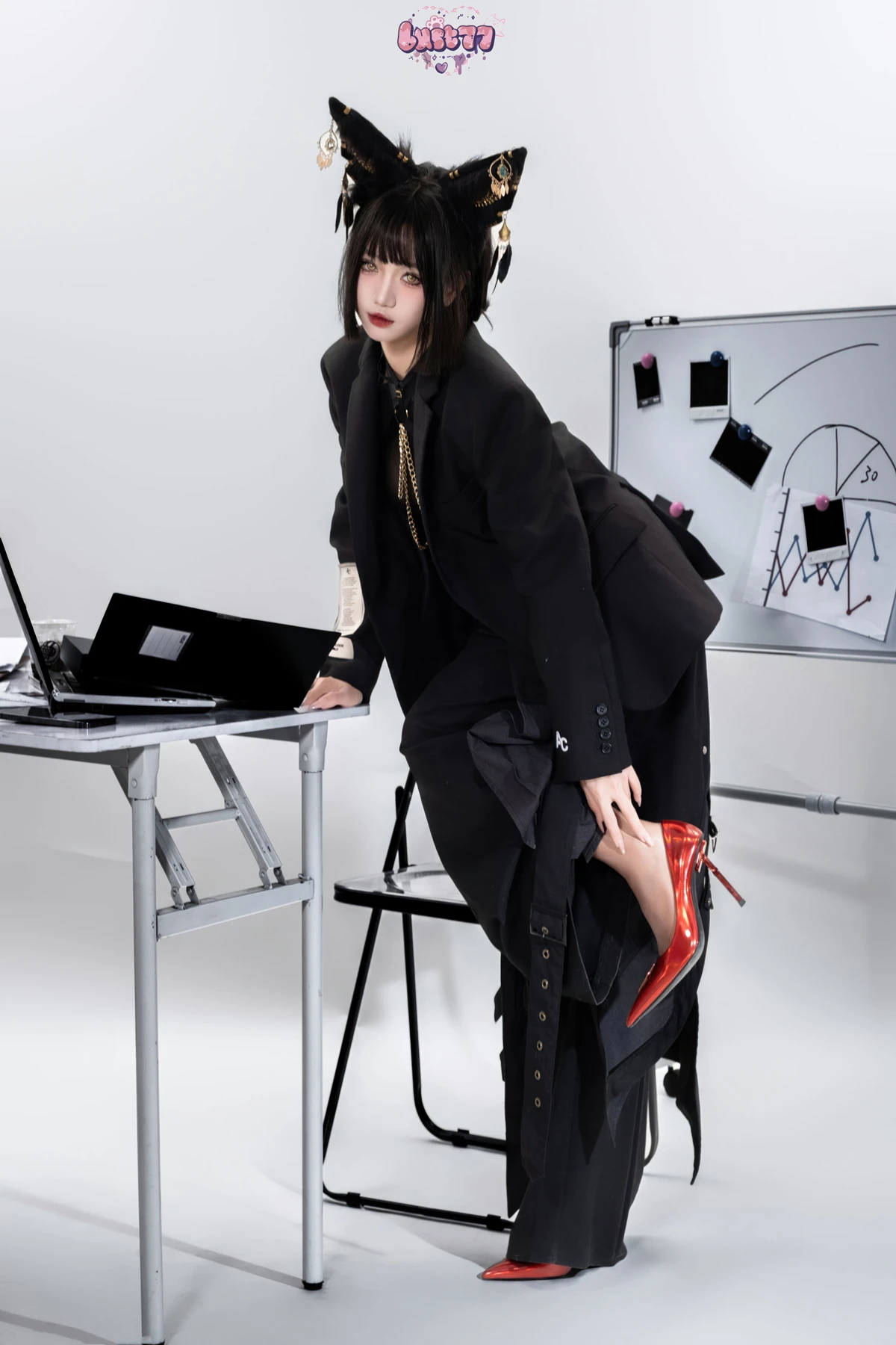 Cosplay 柒柒要乖哦 – 黑·阿努比斯 Set.02