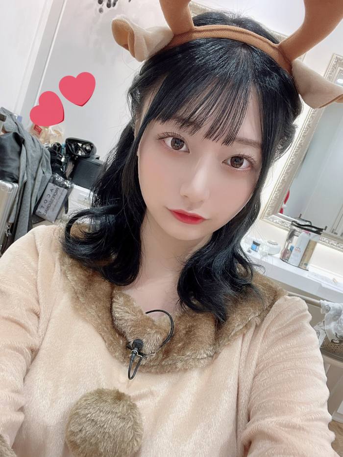 鈴木優香 ちょっと脱ぎすぎ水着グラビア画像！