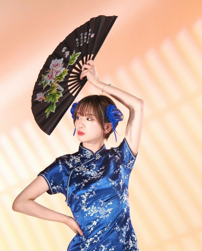 あらた唯 スタイル抜群の水着グラビア画像！