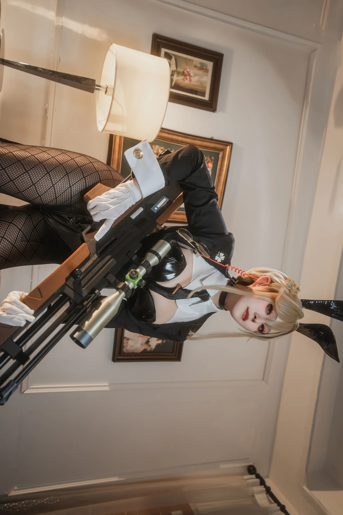 Cosplay Natsuko夏夏子 – NIKKE 爱德 特工兔女郎