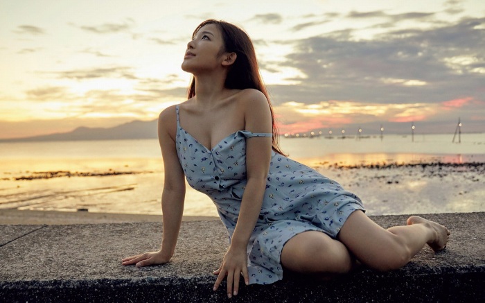 天木じゅん 爆裂Iカップの水着グラビア画像！