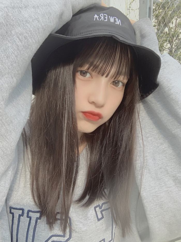 黒嵜菜々子 ふわふわボインの水着グラビア画像！