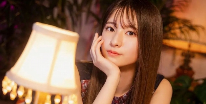 菅原咲月 すべすべ美脚の激かわグラビア画像！