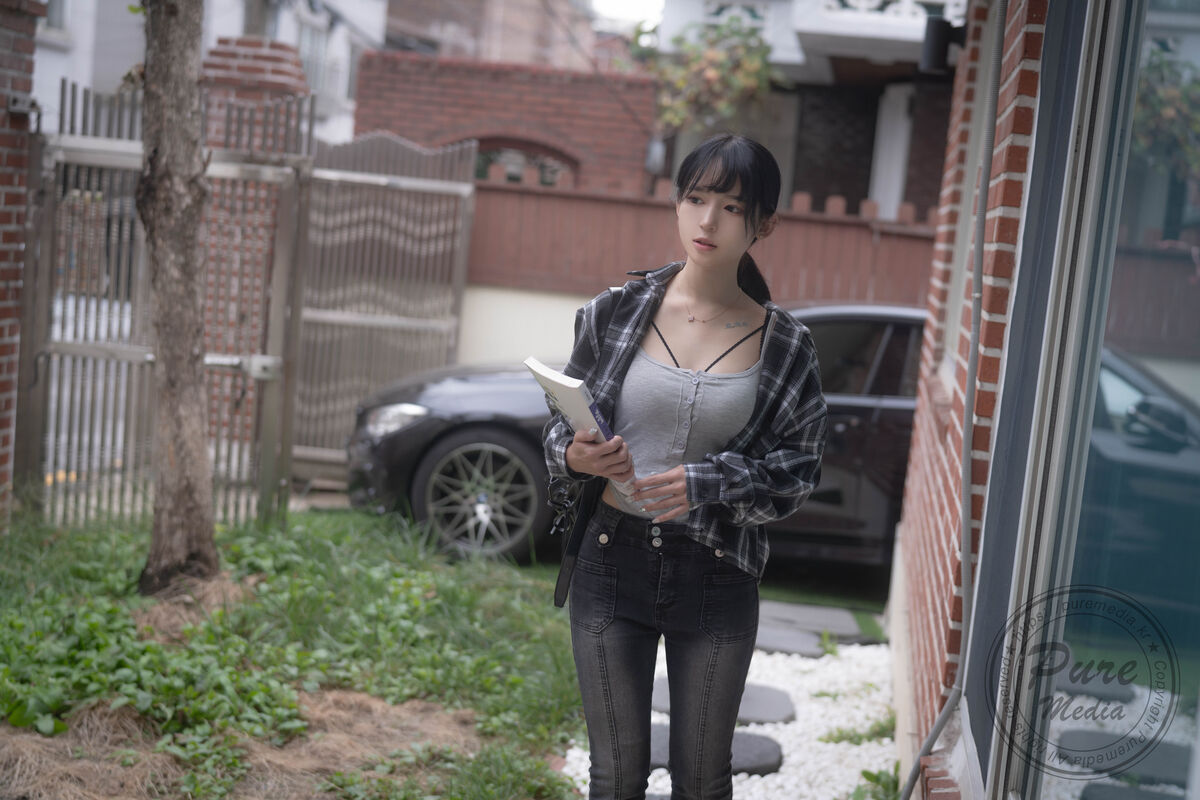 Pure Media Vol.307 - Yeha 예하 And Yuna Part01