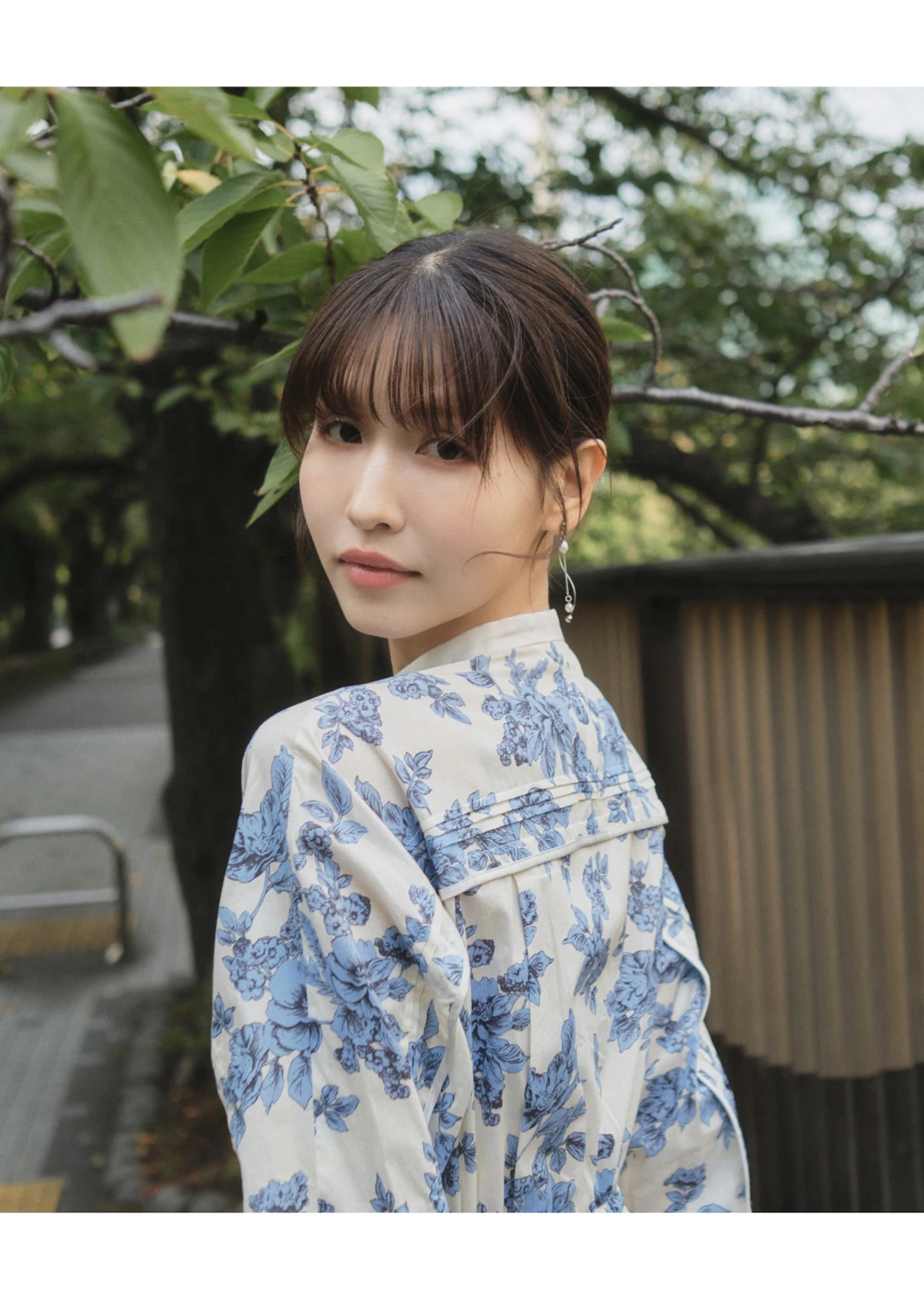 Momo Sakura 桜空もも, 写真集 「Trance Retinal とられち」 Set.02