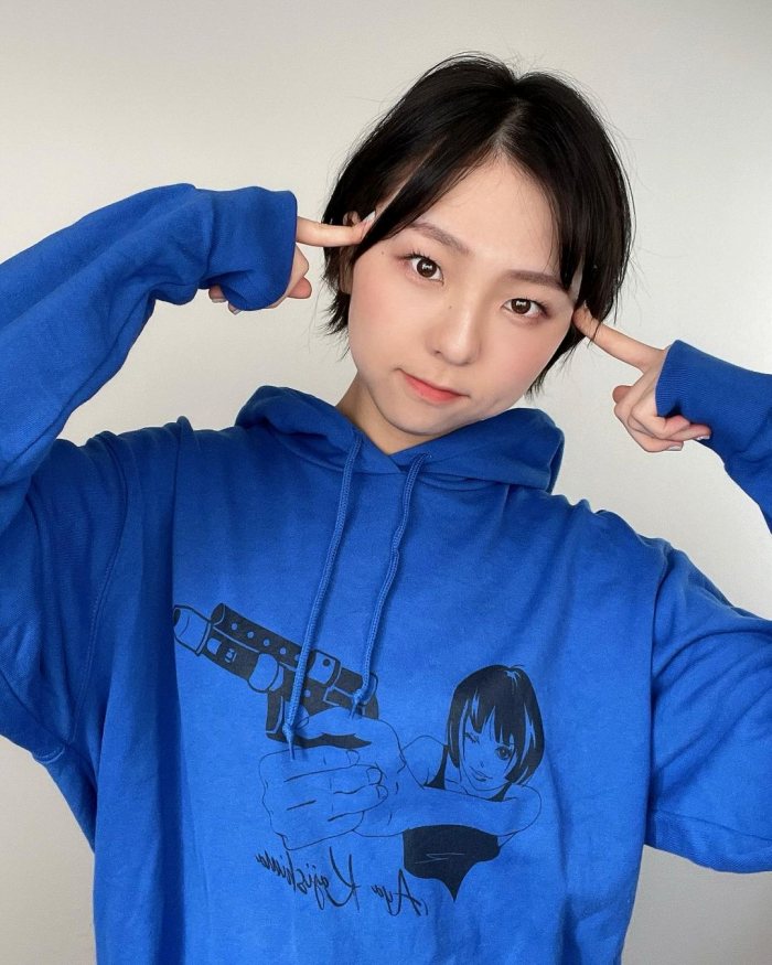 鍛治島彩 キュートな水着グラビアほか画像！