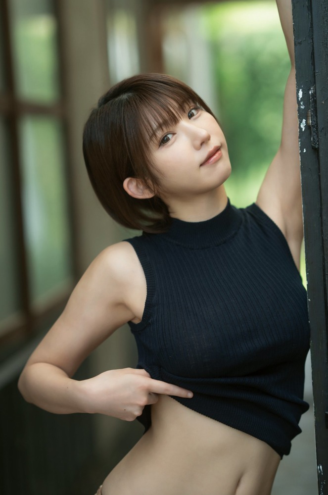 えなこ 過去のグラビア画像