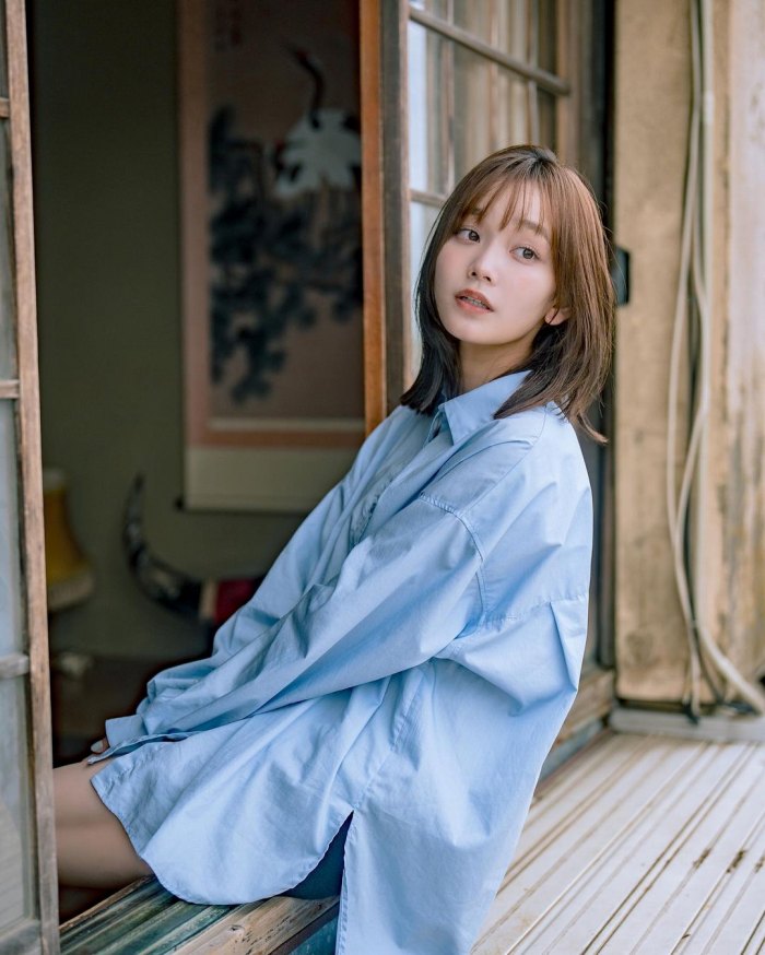 青戸しの Fカップボインな水着グラビア画像！