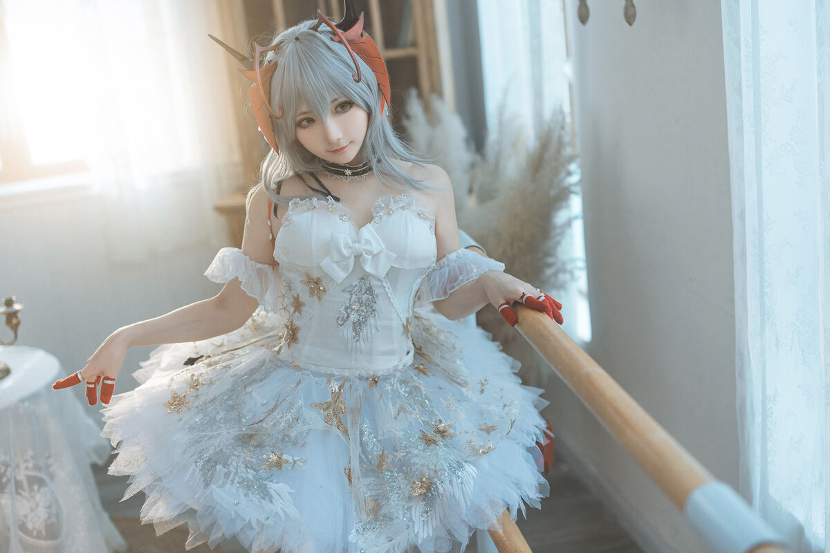 Coser@是三不是世w - 明日方舟 W 芭蕾