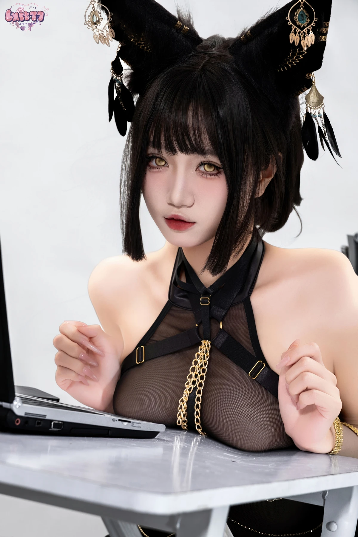 Cosplay 柒柒要乖哦 – 黑·阿努比斯 Set.01