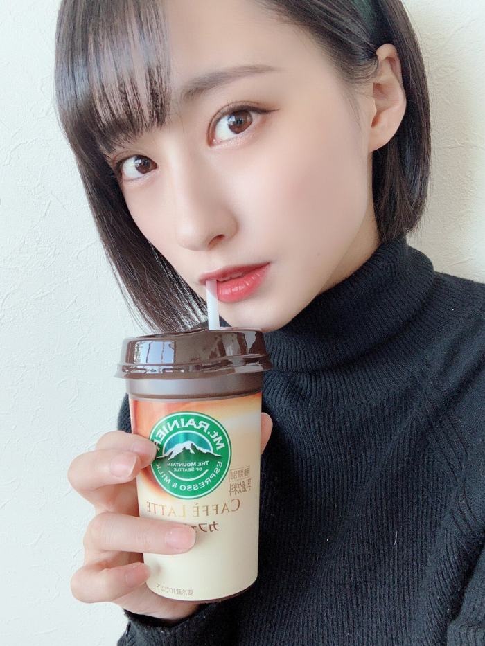 澄田綾乃 はみ出るFカップの水着グラビア画像！