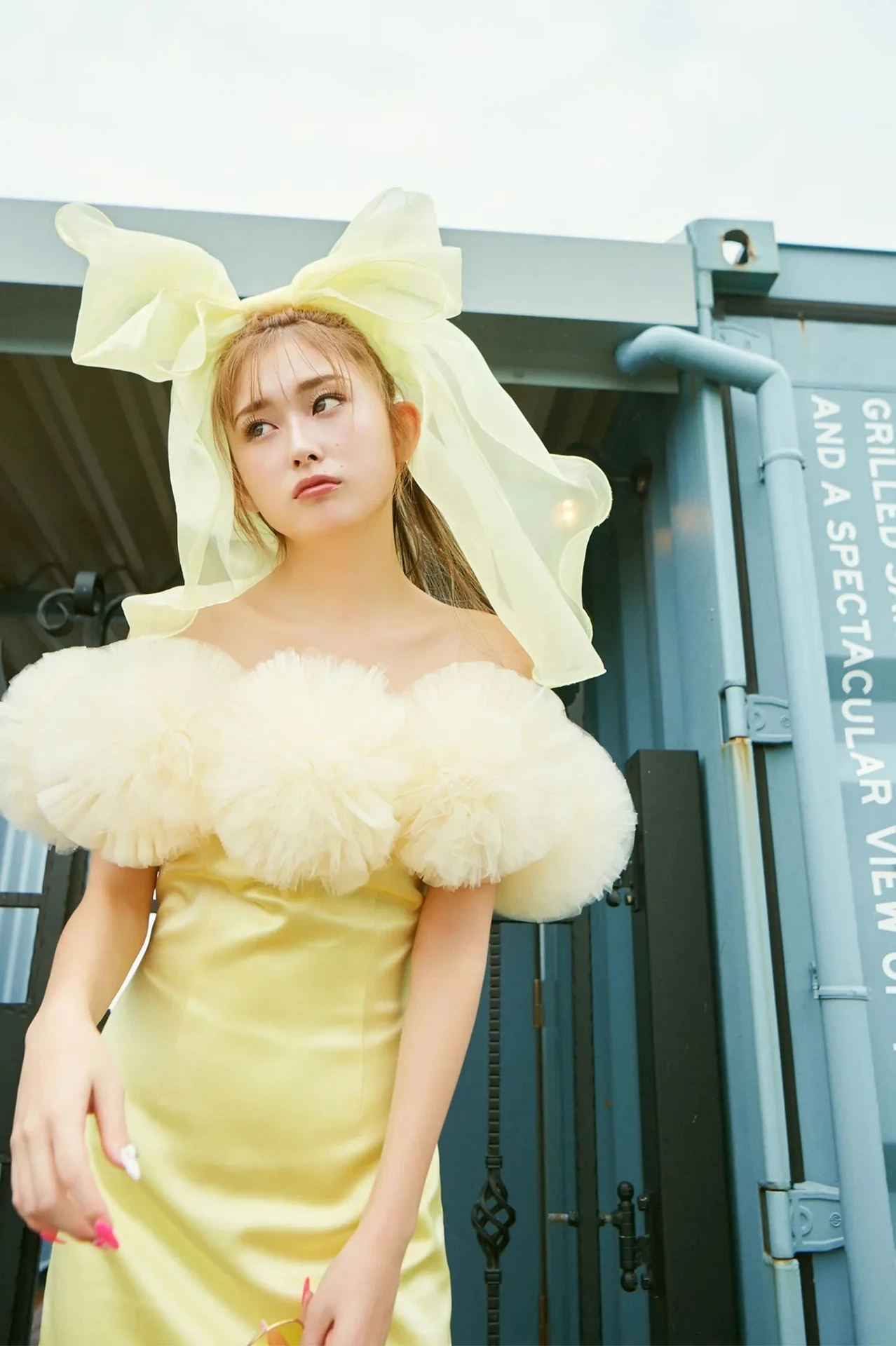 Yuuchami ゆうちゃみ, 2nd写真集 「ちゃみSummer オール未公開」 Set.01