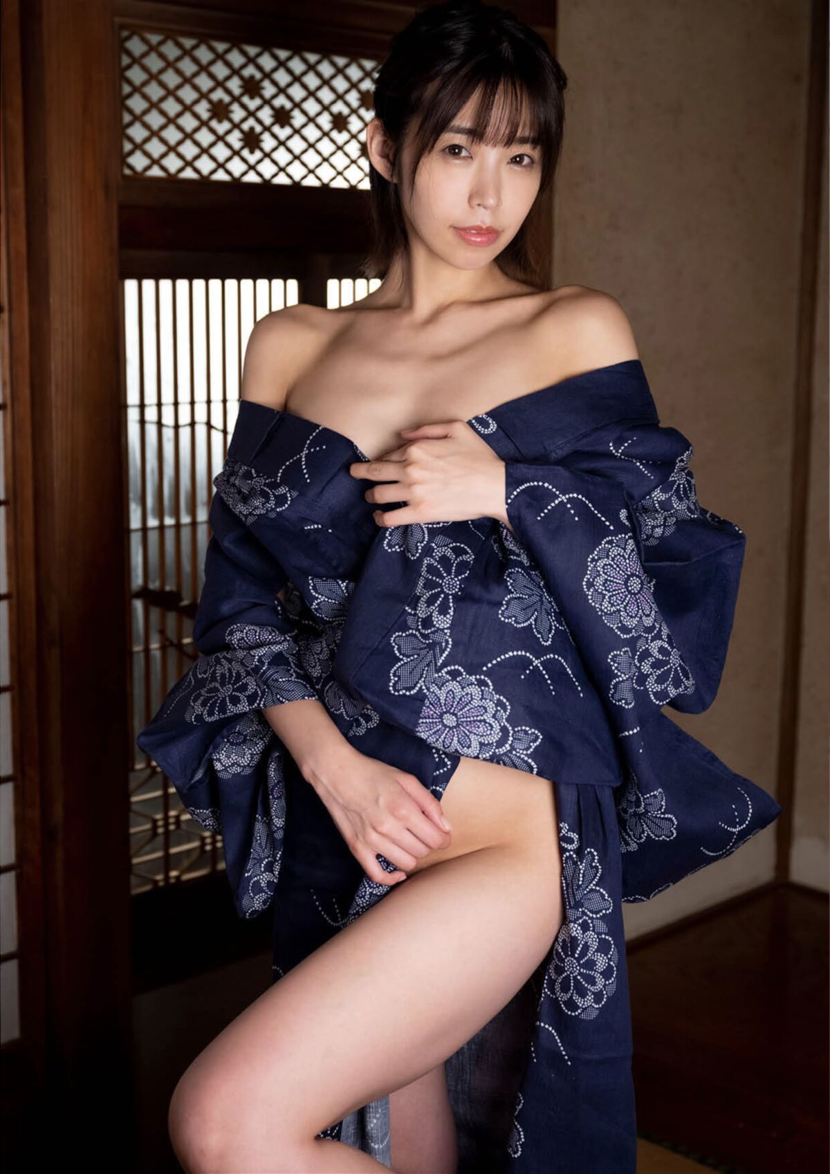 Manaka Tugu 真中つぐ - デジタル写真集 Eureka