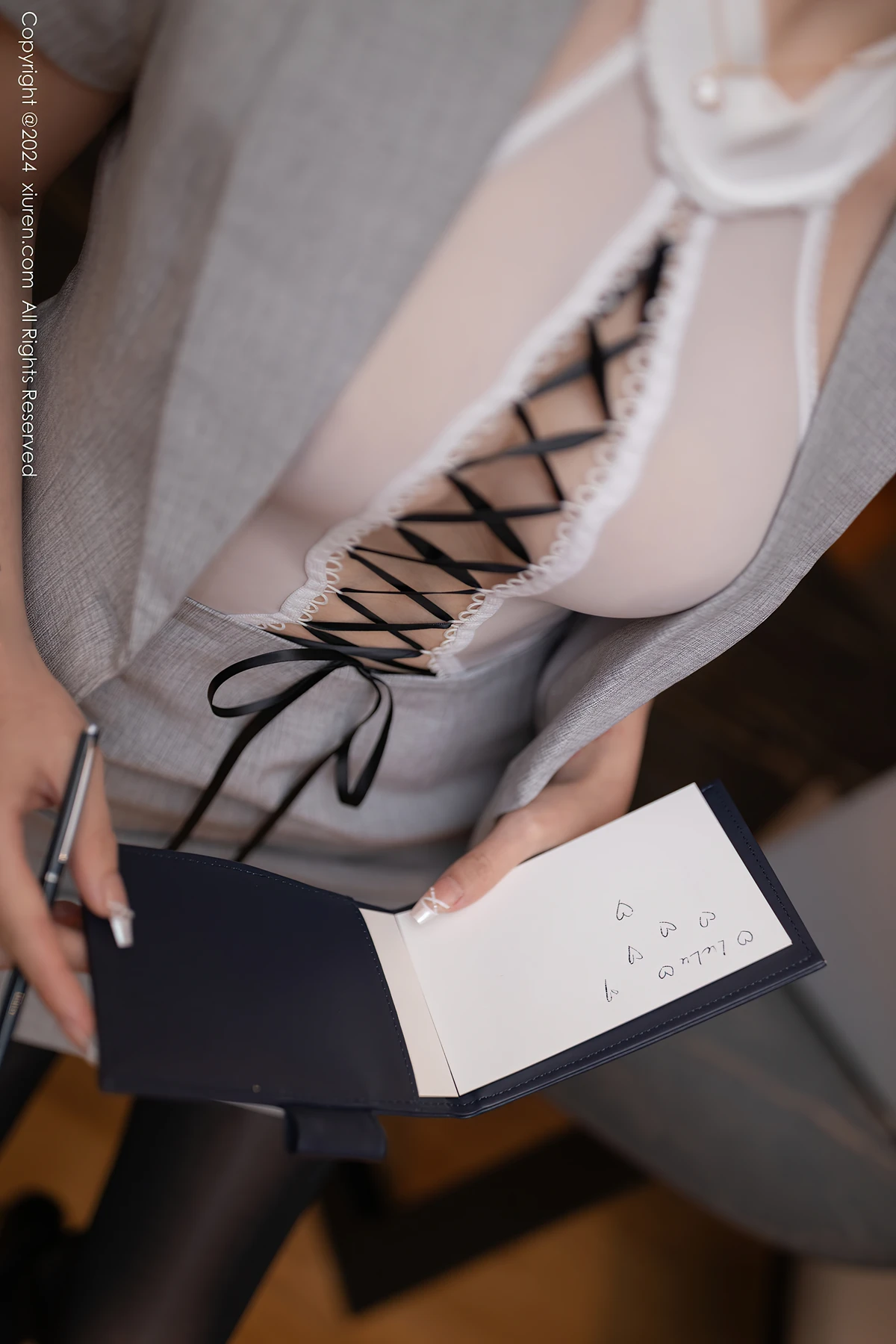 XiuRen秀人网 No.9189 鱼子酱Fish