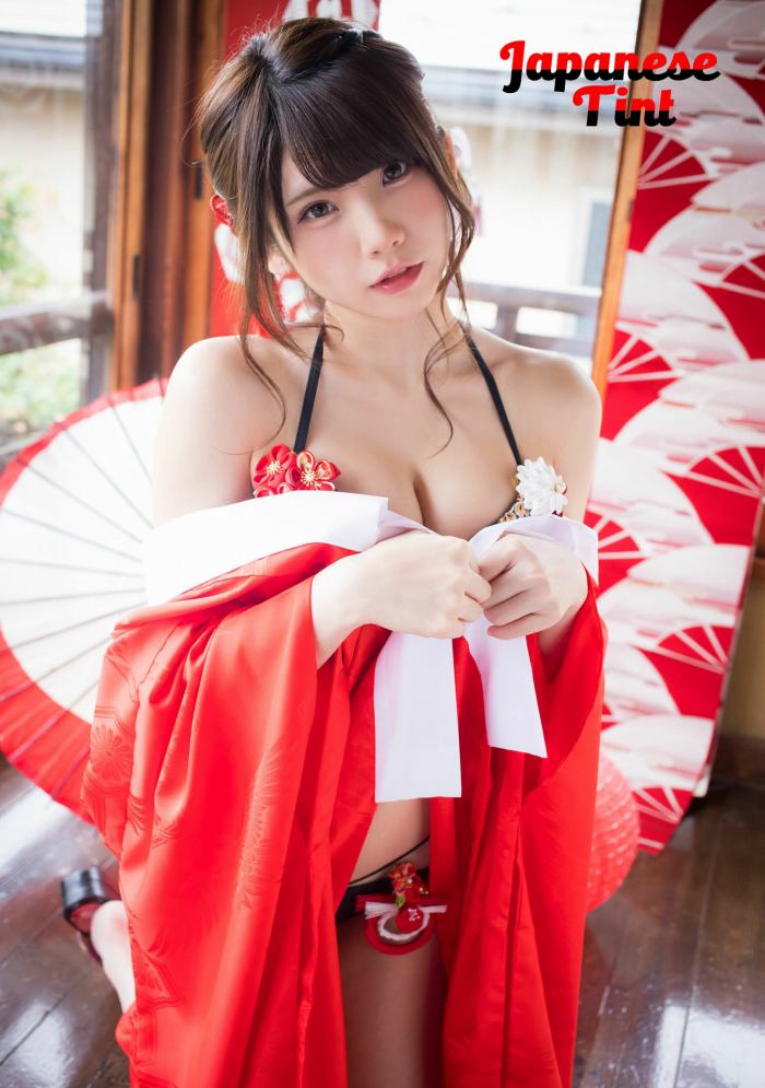 えなこ めっちゃかわいい水着グラビア画像！