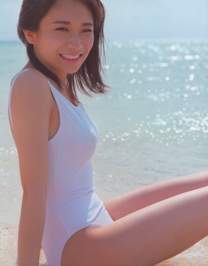 秋元真夏 激かわな水着・ランジェリー画像！