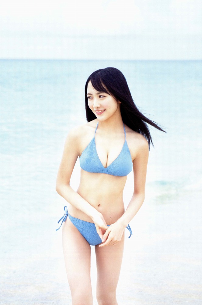 石田千穂 めちゃかわな水着グラビア画像！！