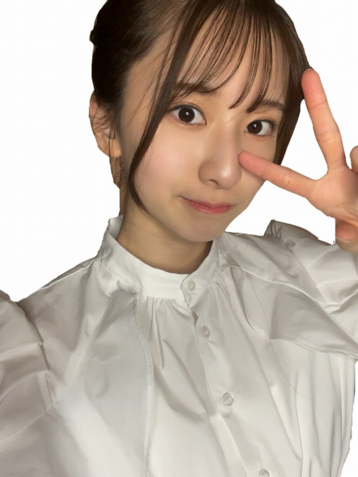 菅原咲月 すべすべ美脚の激かわグラビア画像！