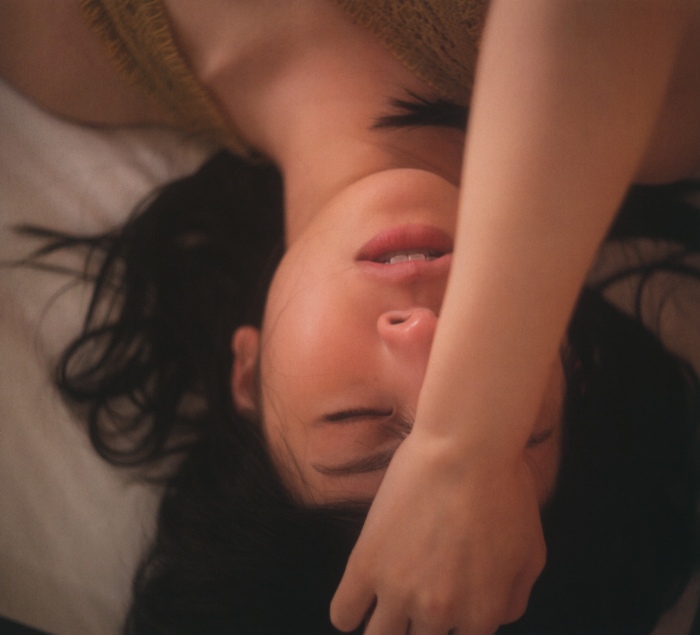 金村美玖 しっとりかわいい水着＆生脚画像！