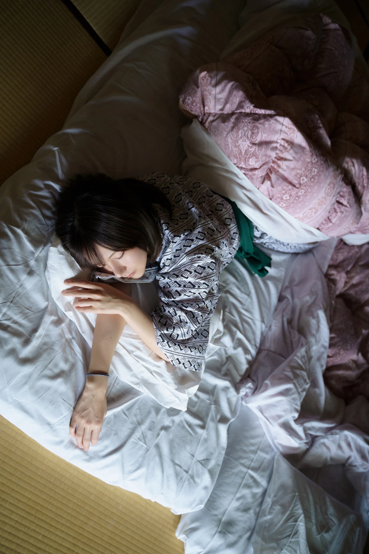 Kenken けんけん, デジタル写真集 「湯けむりけんけん」 Set.02