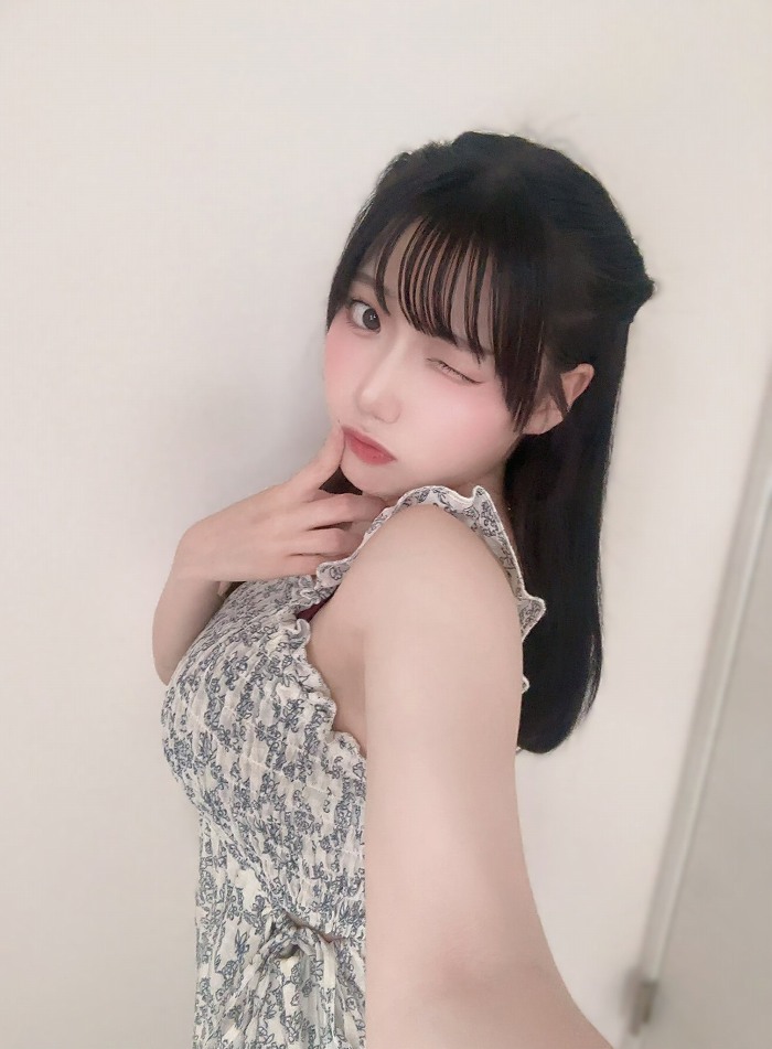 小日向優花 Iカップボインの水着グラビア画像！