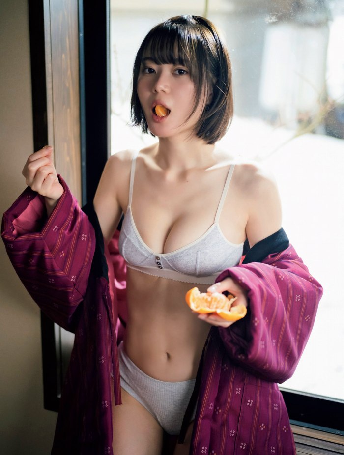 いけちゃん 細身でEカップの水着グラビア画像！