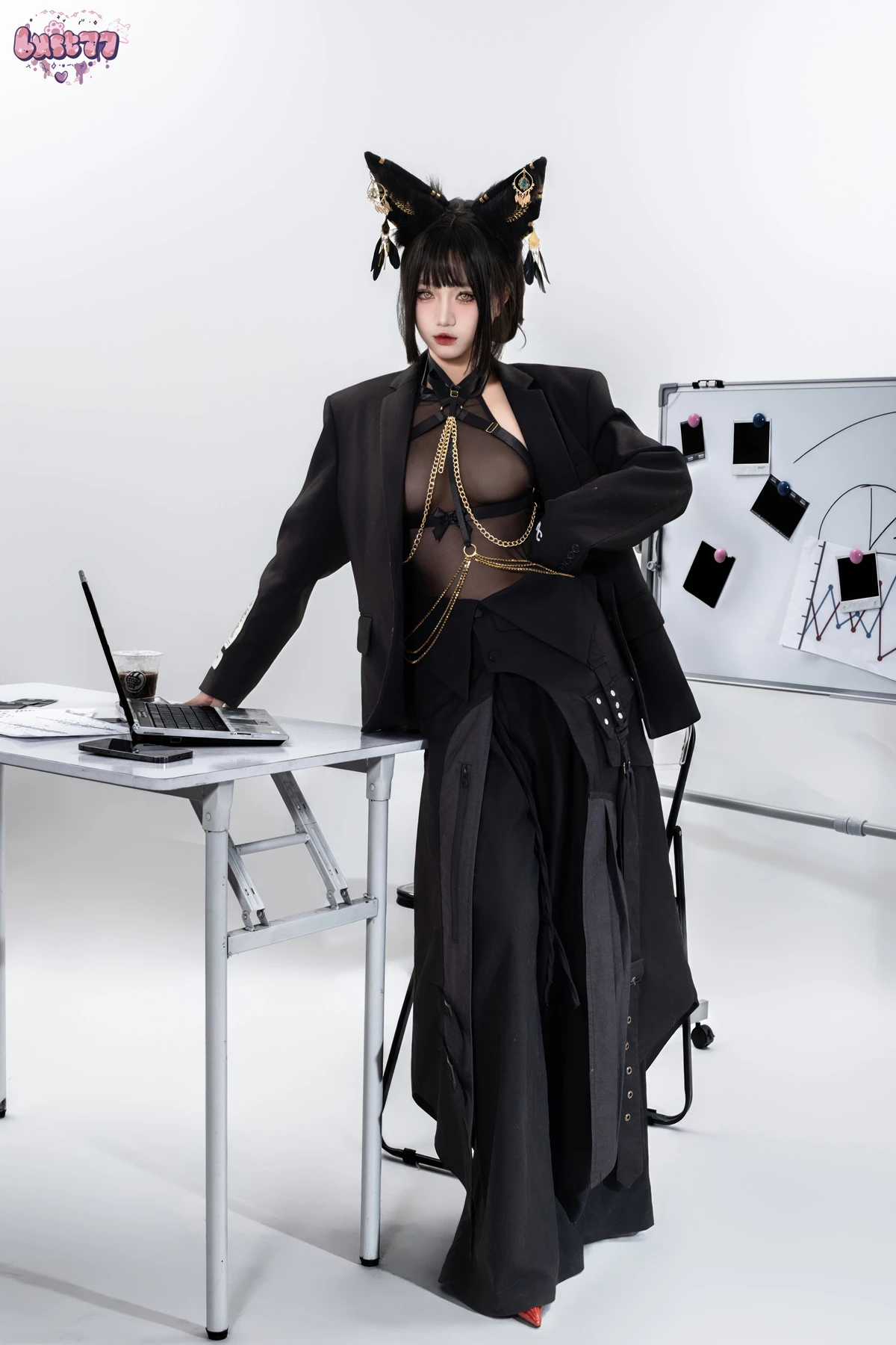 Cosplay 柒柒要乖哦 – 黑·阿努比斯 Set.02